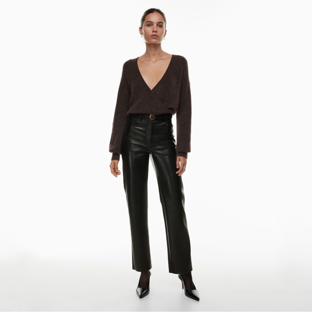 Aritzia | Wilfred | Melina High Rise Straight Leg Faux Leather Pant Size 4‎